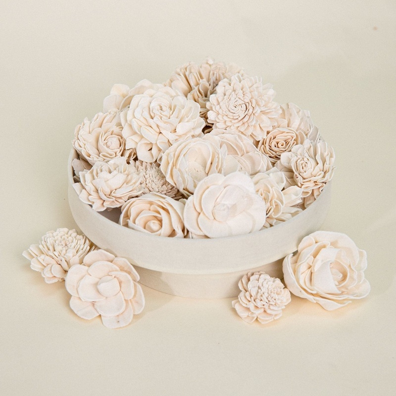25-Pack of White Wedding-Colored Mixed Flowers