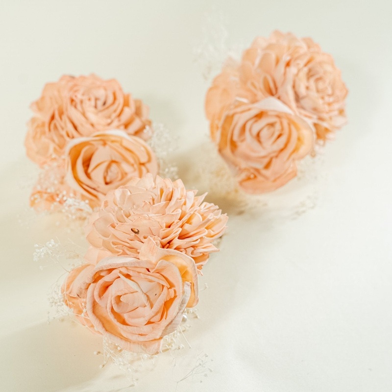 Bashful Beauty Boutonniere (Set of 3)