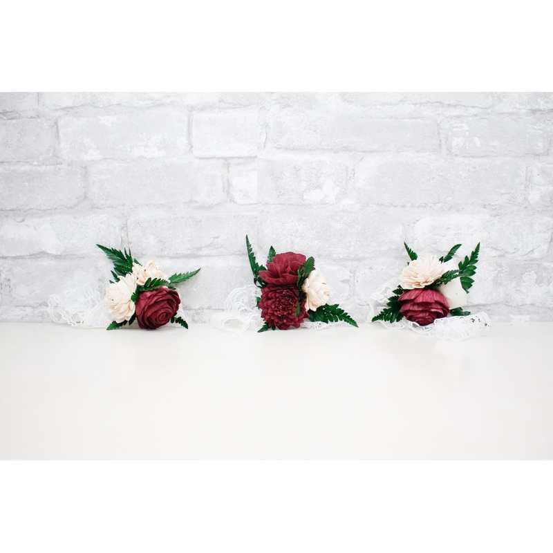 Custom Corsage (Set of 3) – SWF DEV