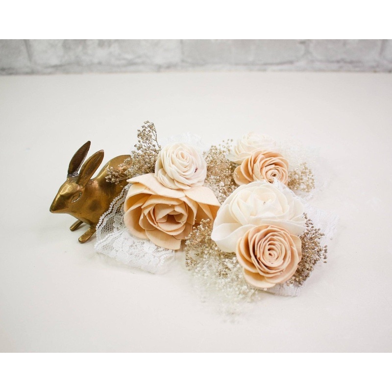 Nearly Nude Corsage (Set of 3)*