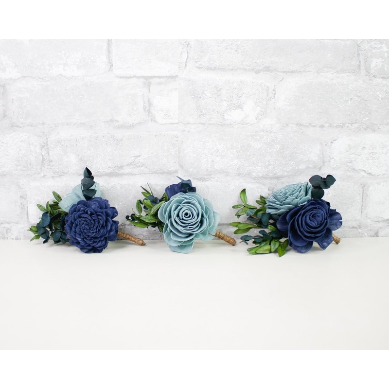 Lincoln Bay Boutonniere (Set of 3)*