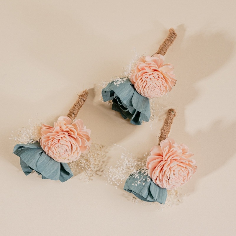 So Sweet Boutonniere (Set Of 3)*
