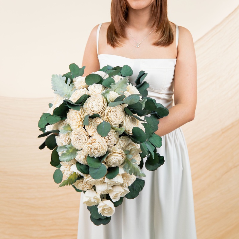 Extra Large Cascade Bouquet – Loretta*