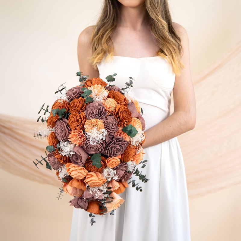 Extra Large Cascade Bouquet – Luminous*