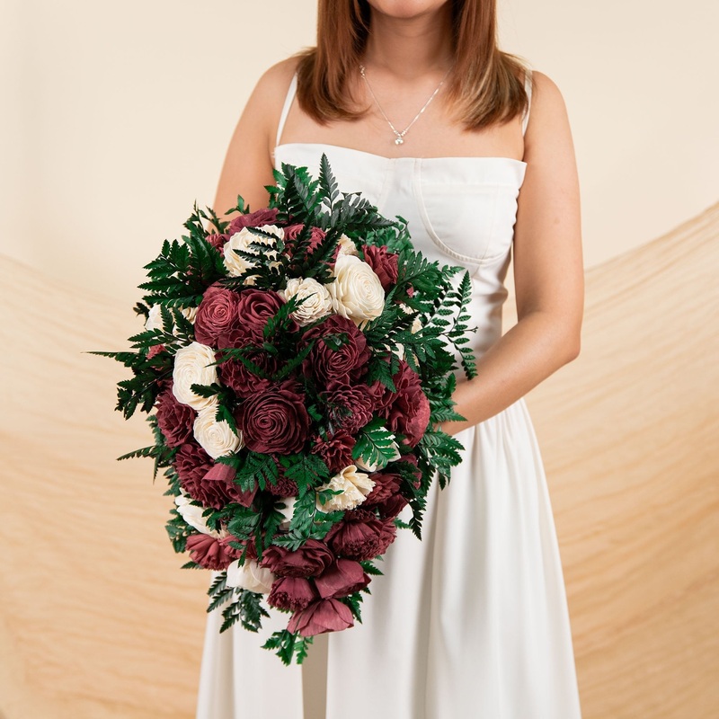 Extra Large Cascade Bouquet – Romance*