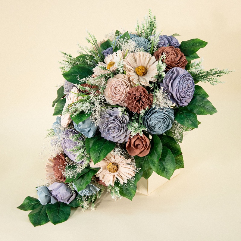 Luxe Daisy Cascade Bouquet*-DIY & BIFM & RTS