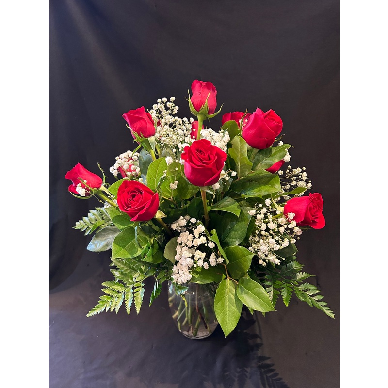 Classic Red Roses – 1 Dozen