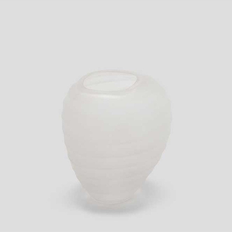 THE FOUNDRY: Akoya Vase Ice | Medium