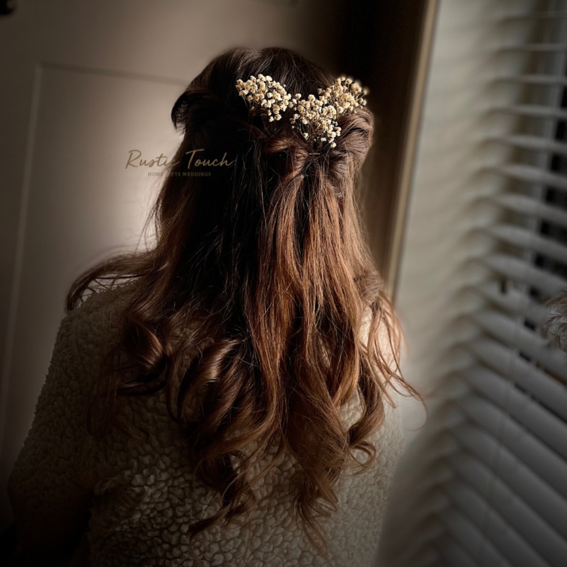 Dried flower hair pins-Individual mixed flowers & Individual gypsophila