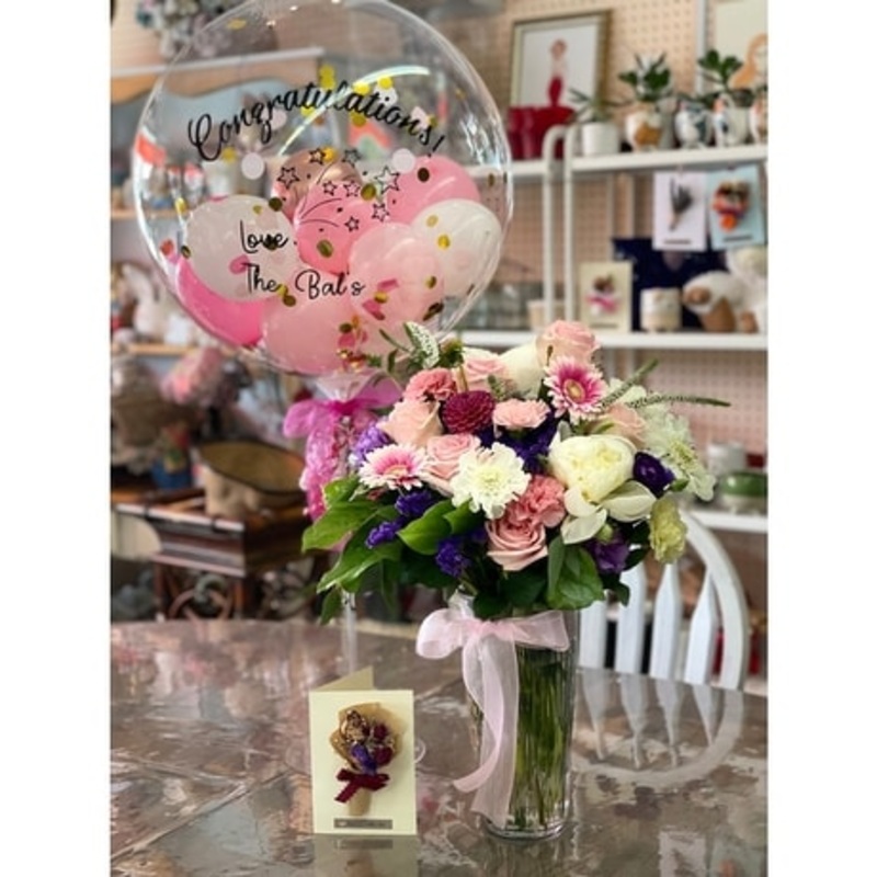 Filled With Wonder Set-Standard & With Cake