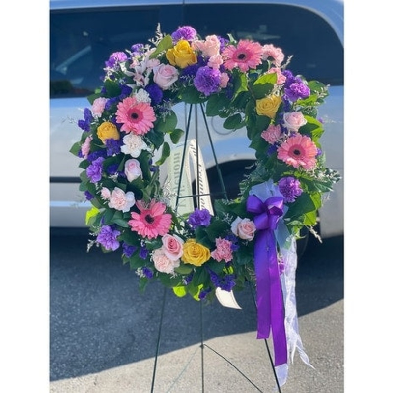 Graceful Wreath-Standard