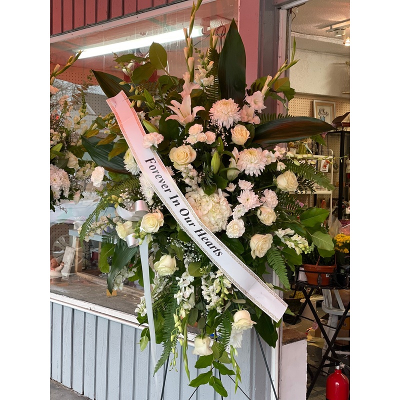 Everlasting Spray-Everlasting Spray & Everlasting Spray & Half Casket