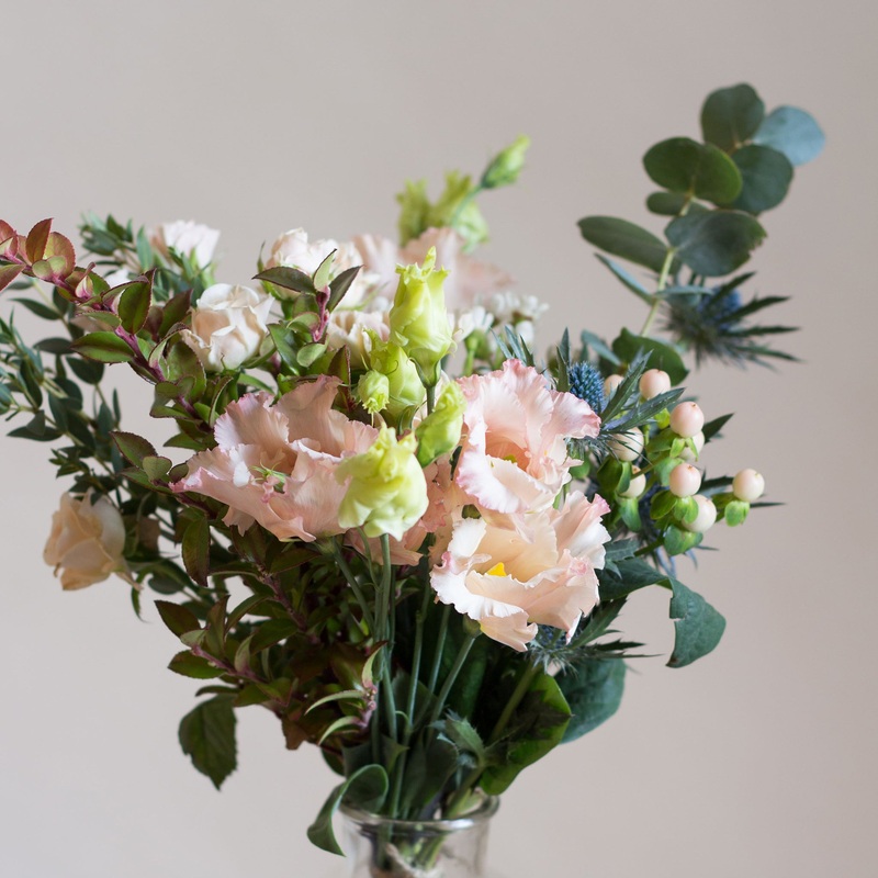 Floral posy-Posy & Posy with vase
