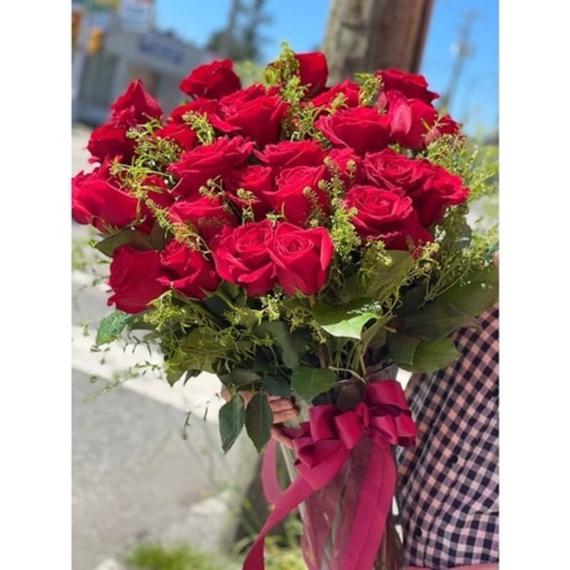 Breathtaking 3 Dozen Roses-Standard