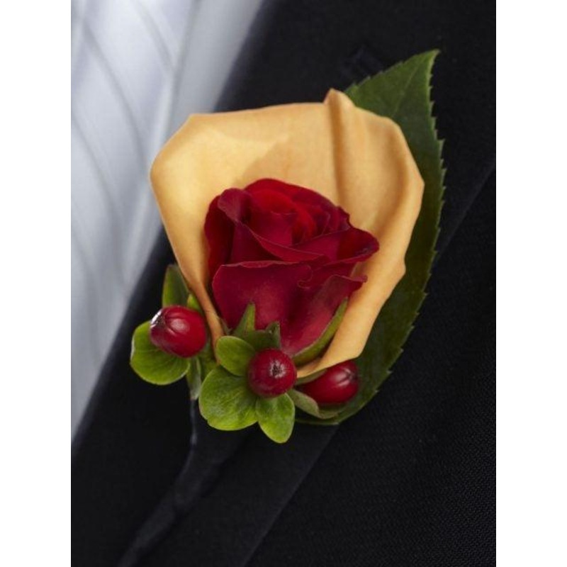 Radiance Boutonniere