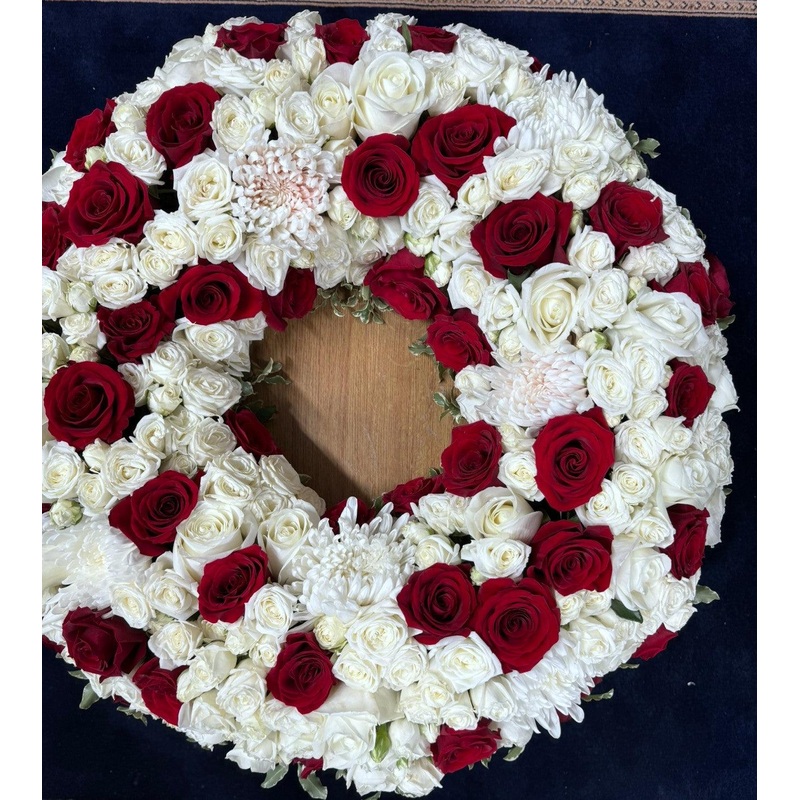 Red white  Rose Wreath