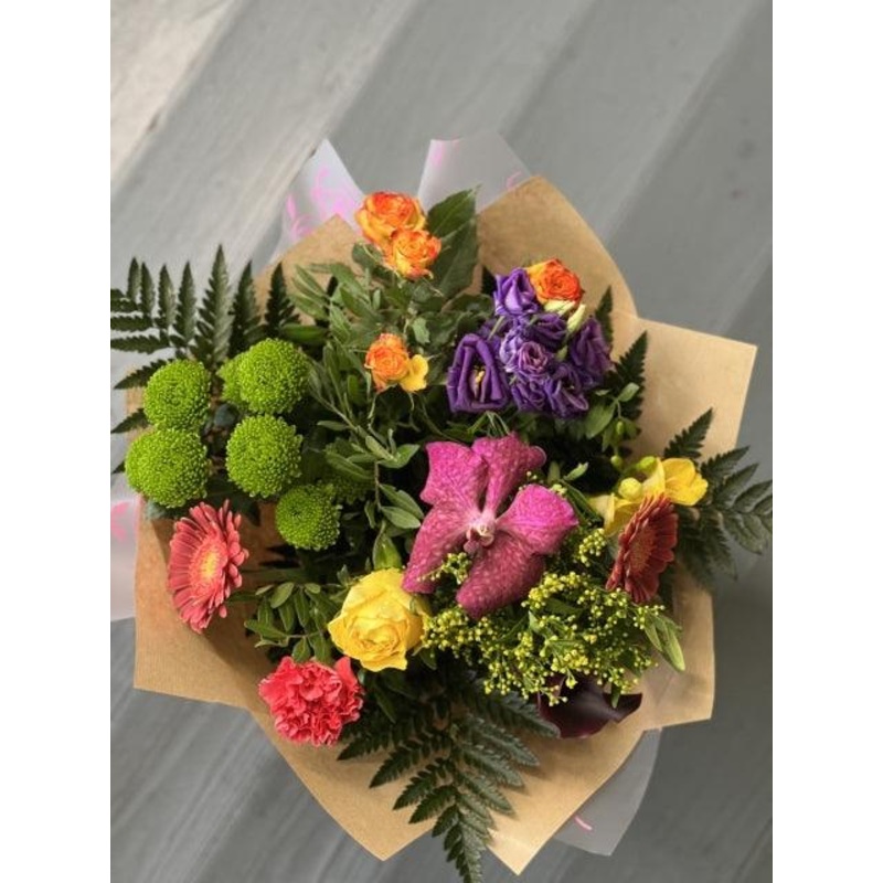 Vibrant Festive Bouquet 4-40.00 – Standard (As shown in image) & 45 – Grand & 50 – Superior & 60 – Exquisite