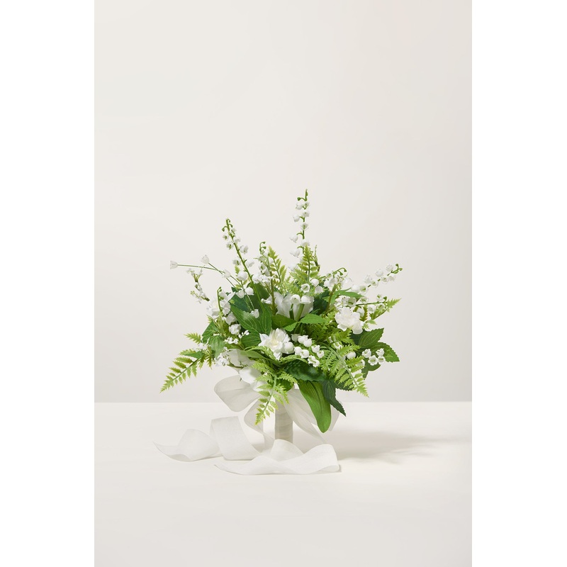 Bridesmaid Posy in May Lily & Olive