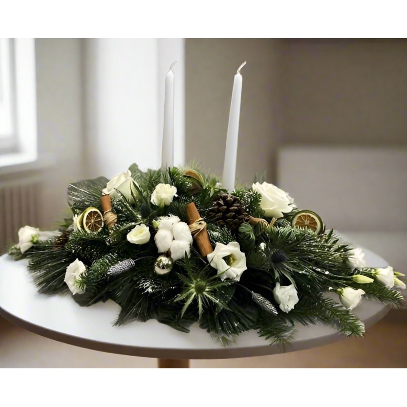 Christmas dining table decoration