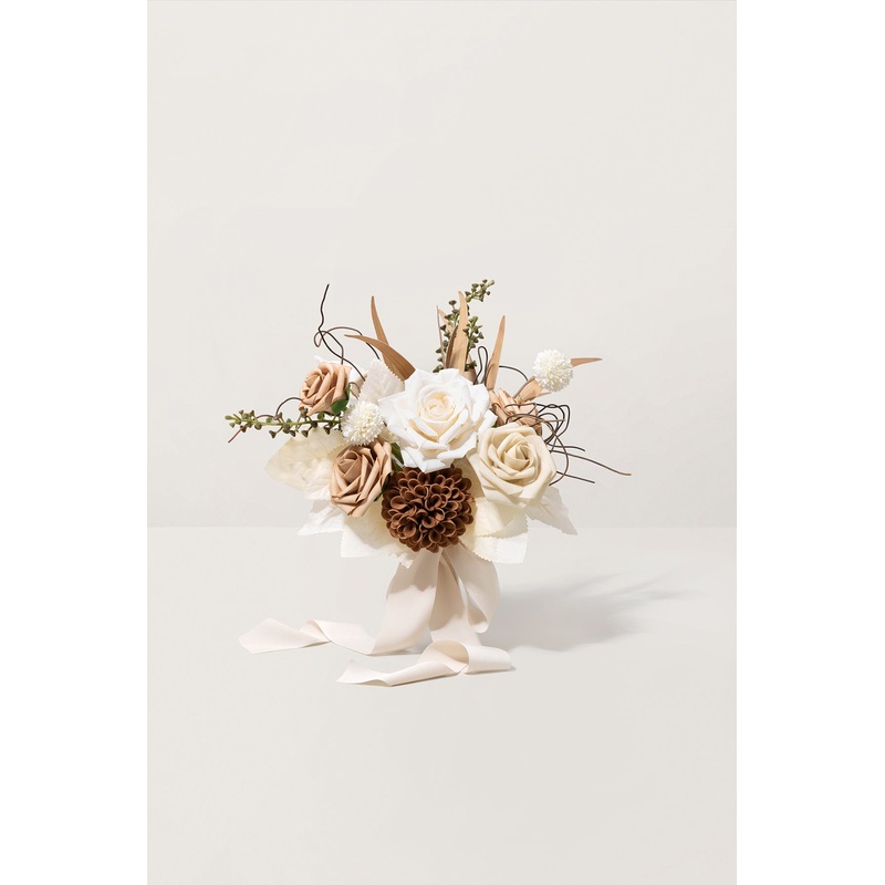 Bridesmaid Posy in Beige Raw Serenity