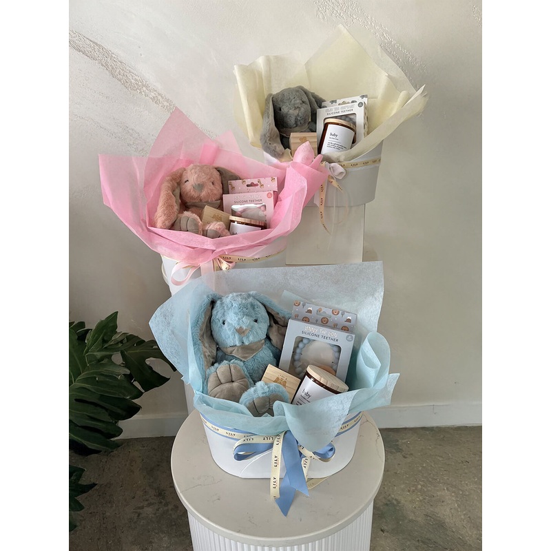 Baby Gift Box-Neutral & Pink & Blue-Small & Large-No Prosecco & Add Prosecco (+$12)