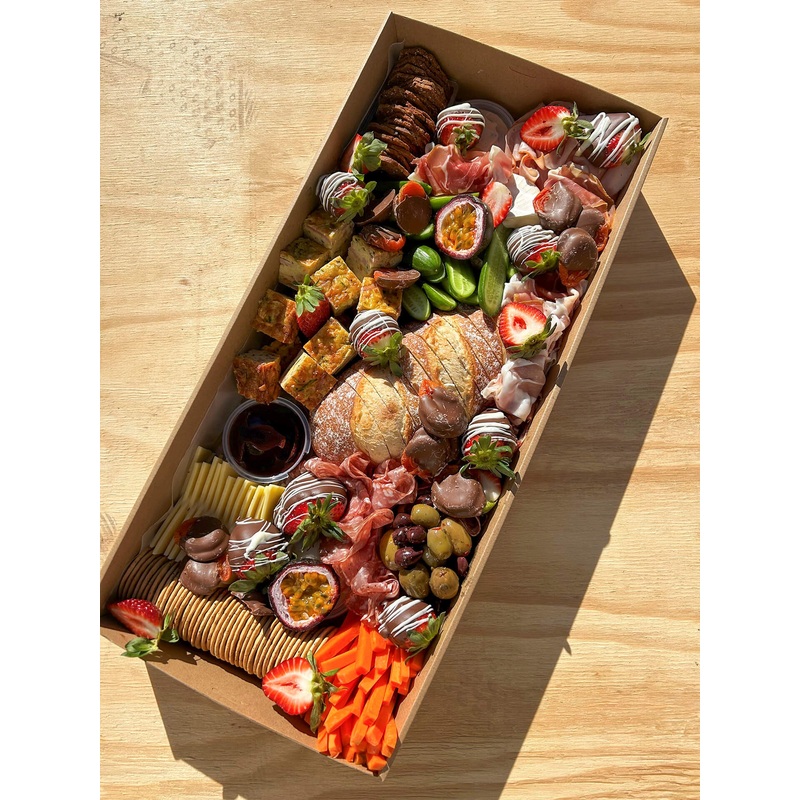 Gourmet Grazing Box Deluxe