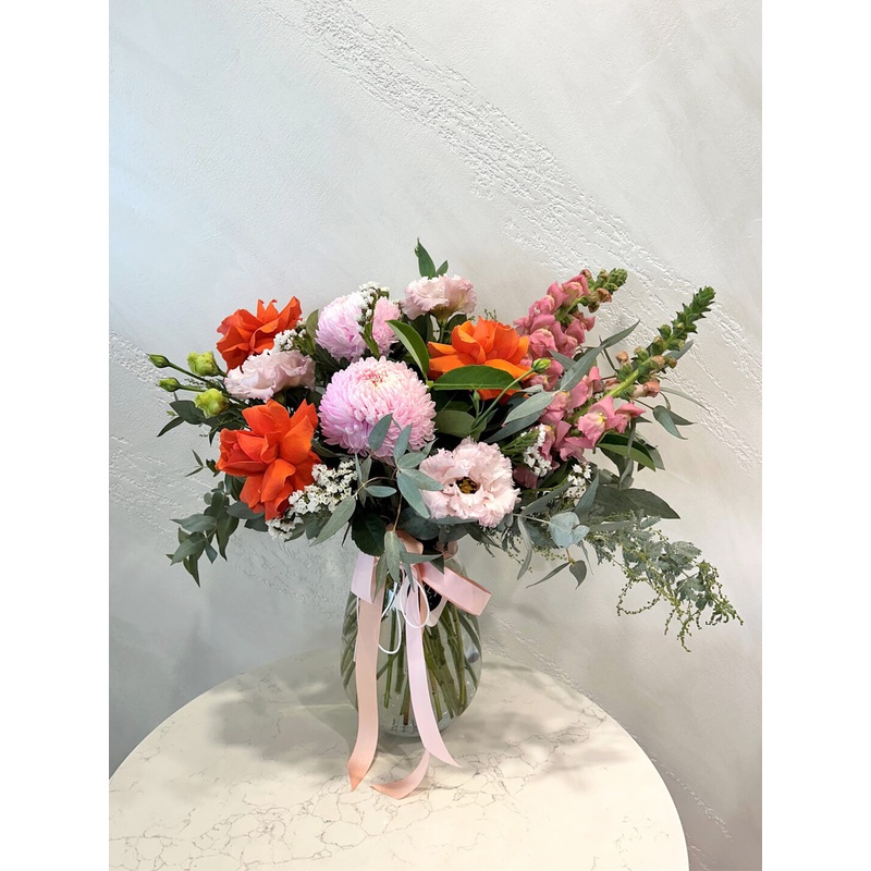 The Boss-White and green & Pastel & Bright