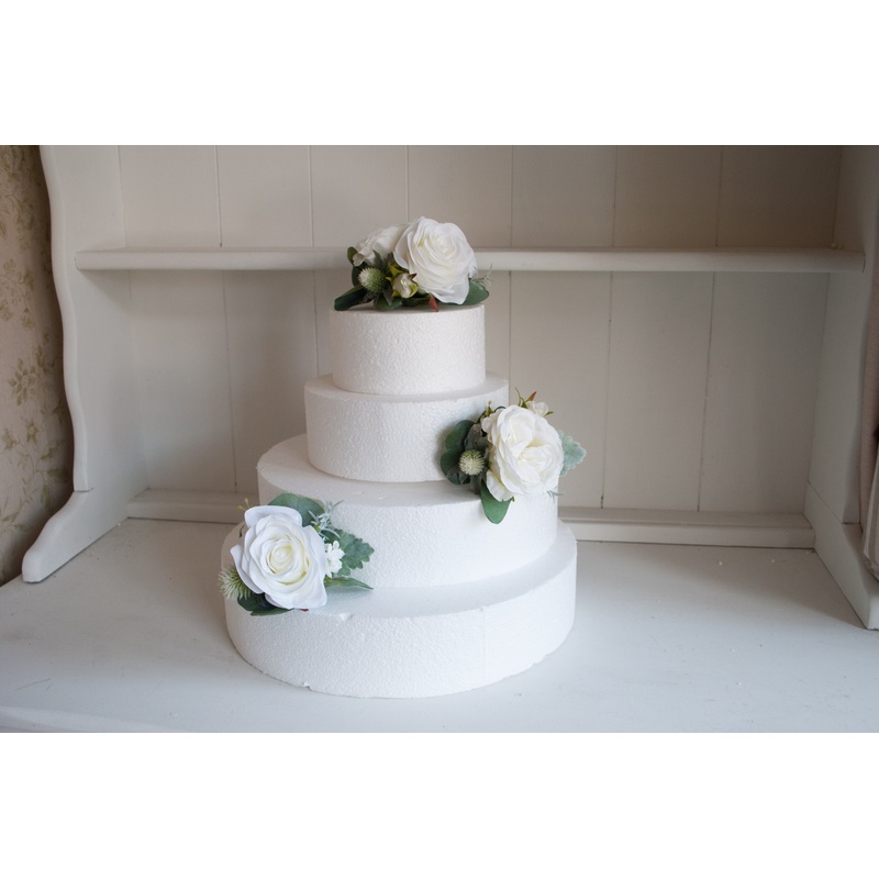 White and ivory rustic cake flowers with thistle and eucalyptus