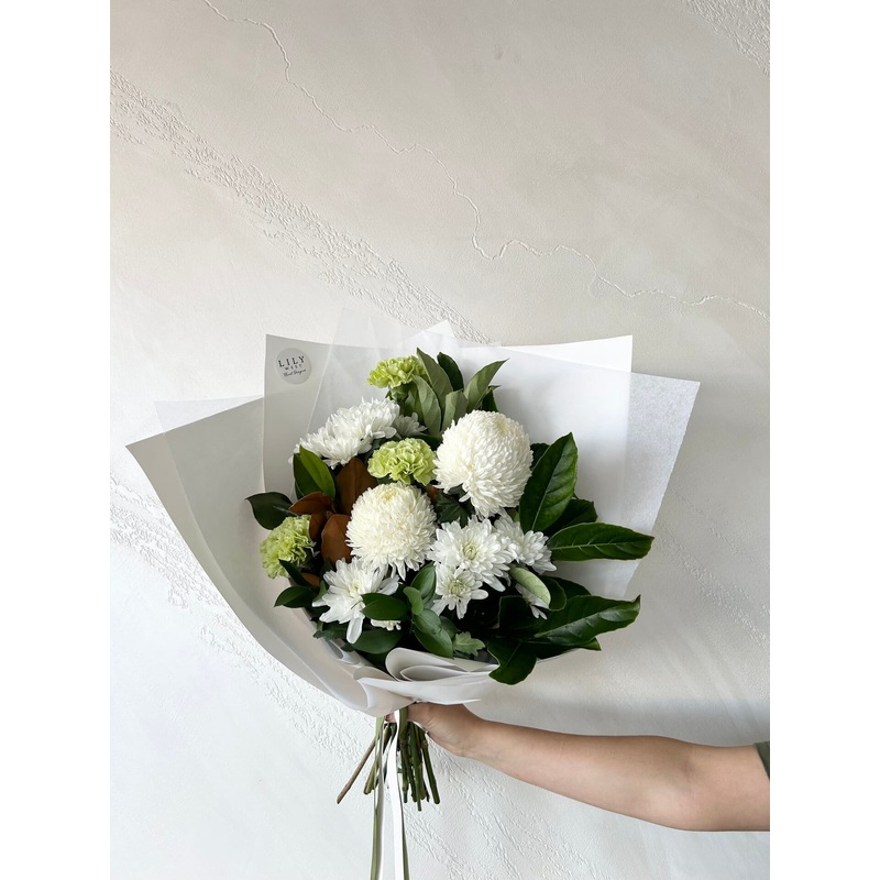 White Pear-Standard & Make it double!-No Vase & Glass Vase (+$15) & Florist Choice Vase ($40)-No Phally & Add a Phally Stem (+$55)