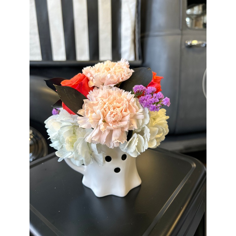 Designer’s Choice – Halloween Ghost Mug Arrangement