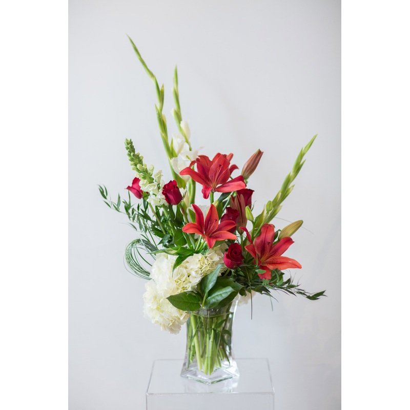 Modern Luxe Design-Everyday & Funeral-White Blooms & Mixed Blooms