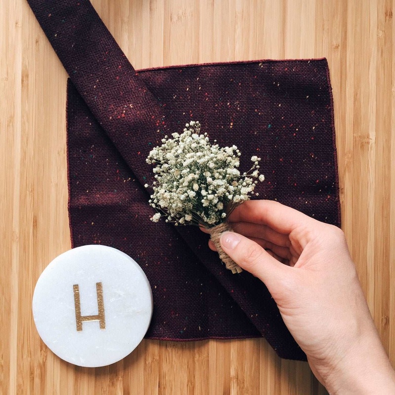 Baby’s breath boutonniere, Dried flowers Boutonniere. simple men’s boutonniere, wedding boutonniere, pin buttonhole, wedding boutonniere
