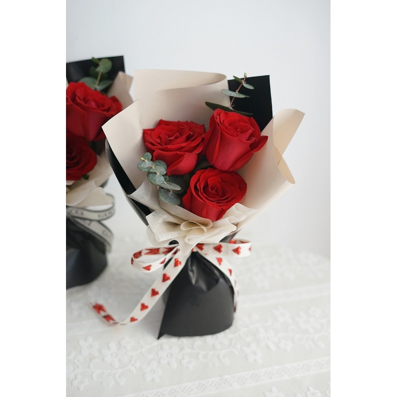 Classical 3 Red Rose