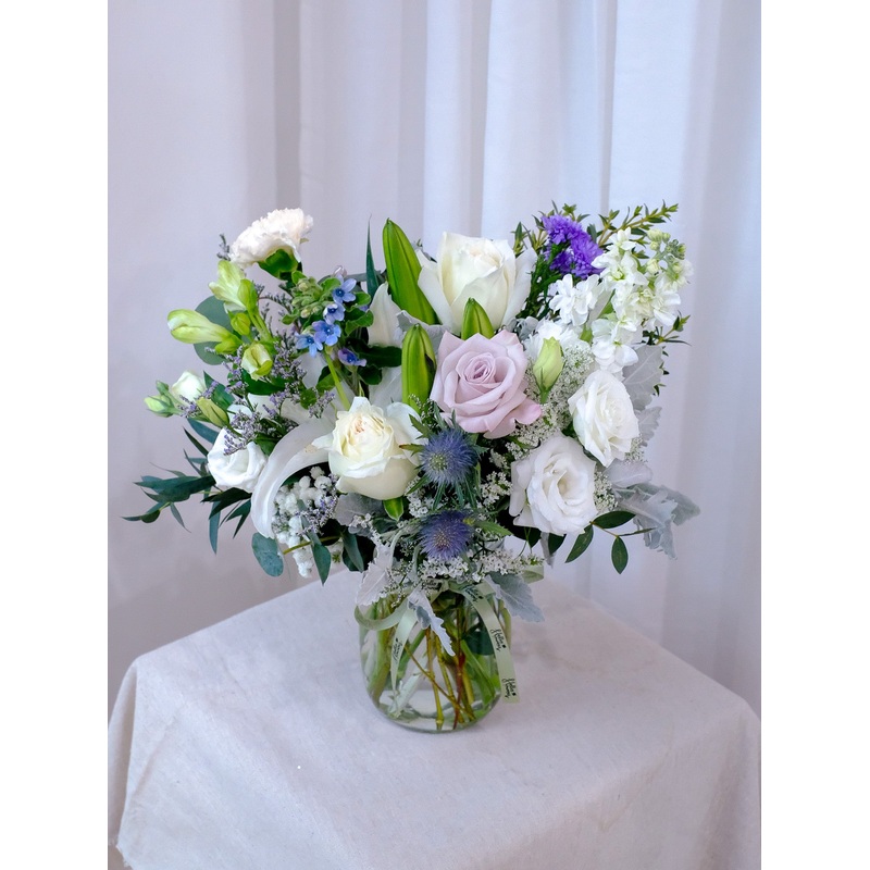 [Bigger Version] Daily Flowers in a Mason Jar!