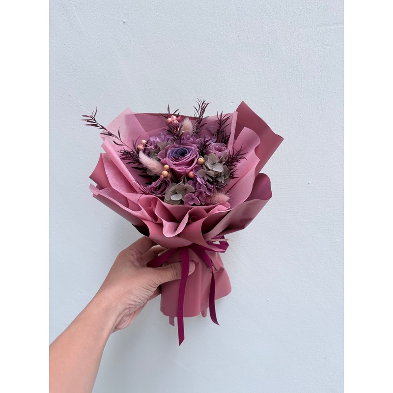 (2 days in advance) Lila  Mauve Petite Preserved Flower Bouquet