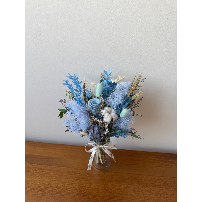 Audrey Jar – Blue Dried & Preserved Flower