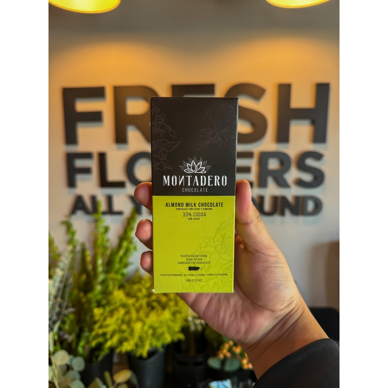 Chocolates Montadero – Almond Milk Chocolate (33% Cocoa)