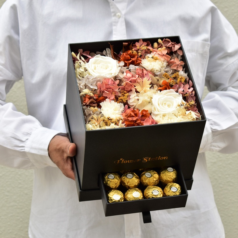 Serenity – Forever Flowers