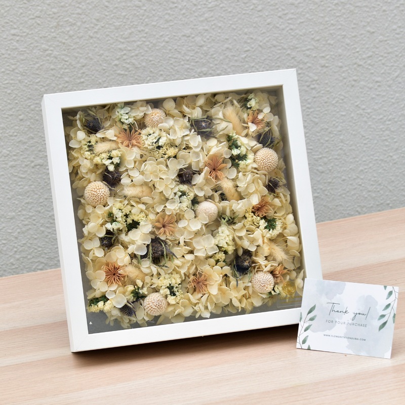 Golden Memories – Frame Arrangement