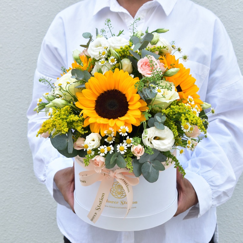 Sweet Sunshine – Sunflower Box