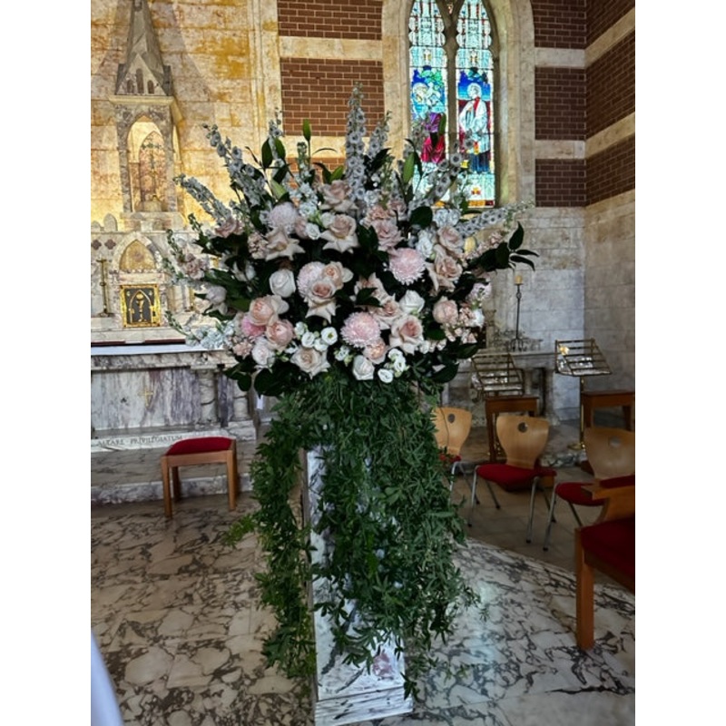 Deluxe Waterfall Flower Arrangement