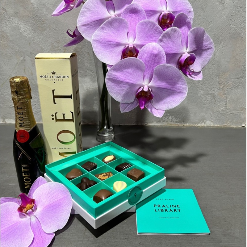 Little Orchid Delight Gift Set