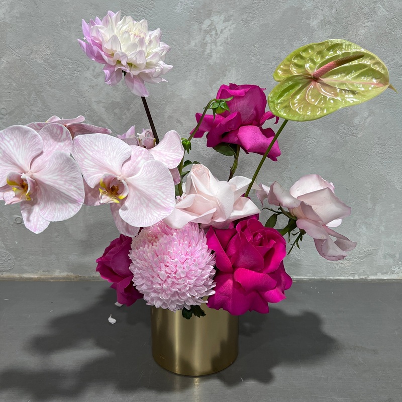 Pink Pop Botanical Bouquet-Luxe & Premium (PICTURED)