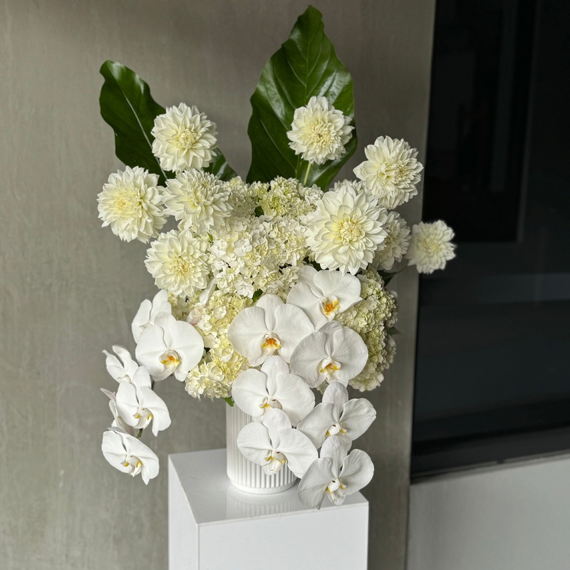 Wintery Whites Arrangement-Luxe & Premium