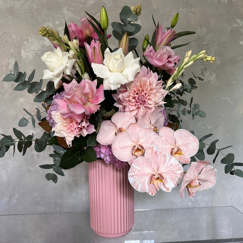 Blush Pink Vase Arrangement-Luxe (PICTURED) & Premium & Standard