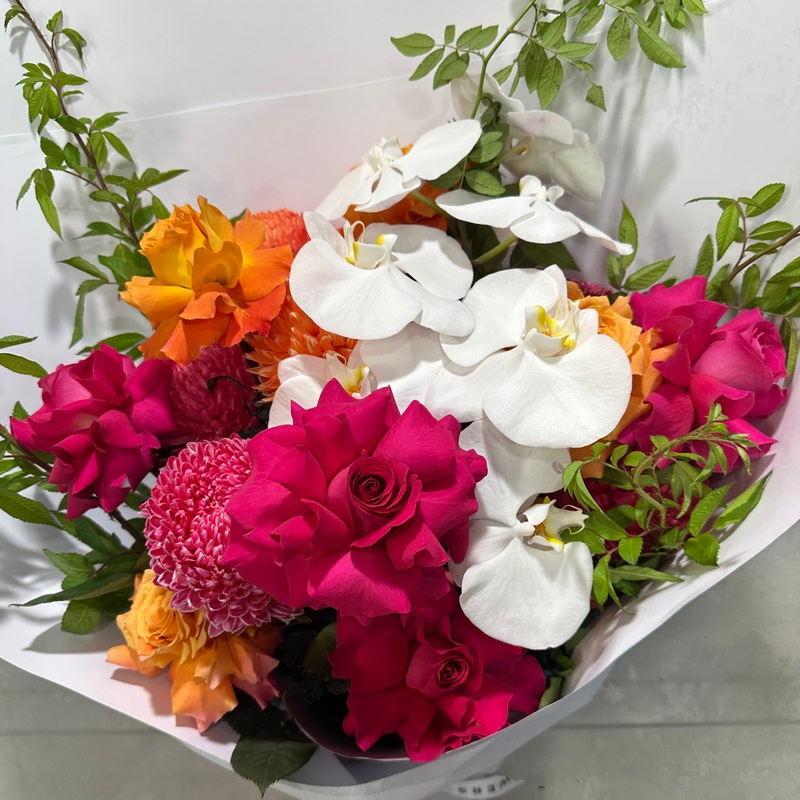 Forever Thankful – Mum & Rose Orchid Bouquet