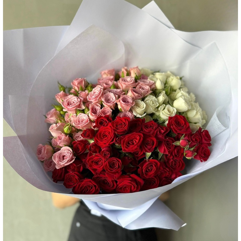 Mini Roses Enmasse Bouquet