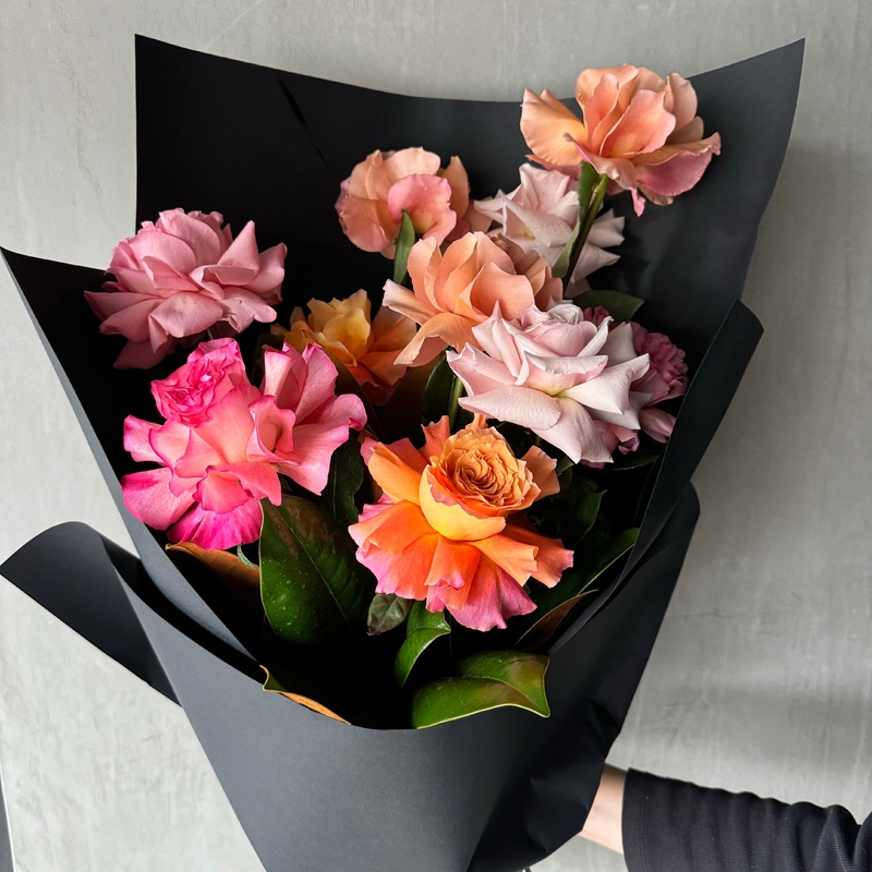 Statement Roses Bouquet-18 Roses & 12 Roses & 6 Roses-Red + Pink Mix & Soft + Hot Pink Mix & Latte + Blush Mix & Bright Mix