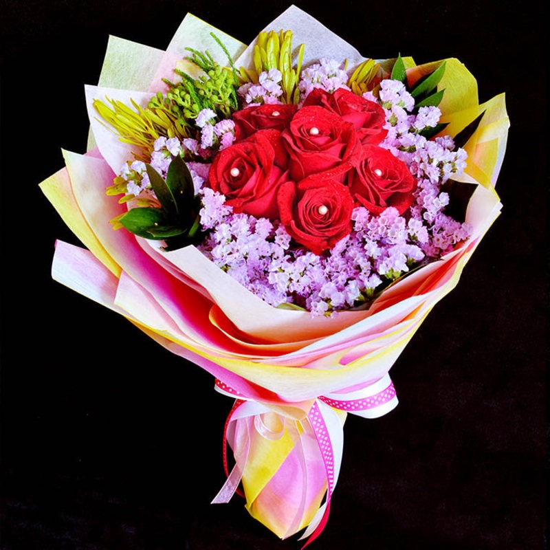 Bouquet of Roses (HB32)-6 stalks of roses & 9 stalks of roses & 12 stalks of roses & 19 stalks of roses & 33 stalks of roses
