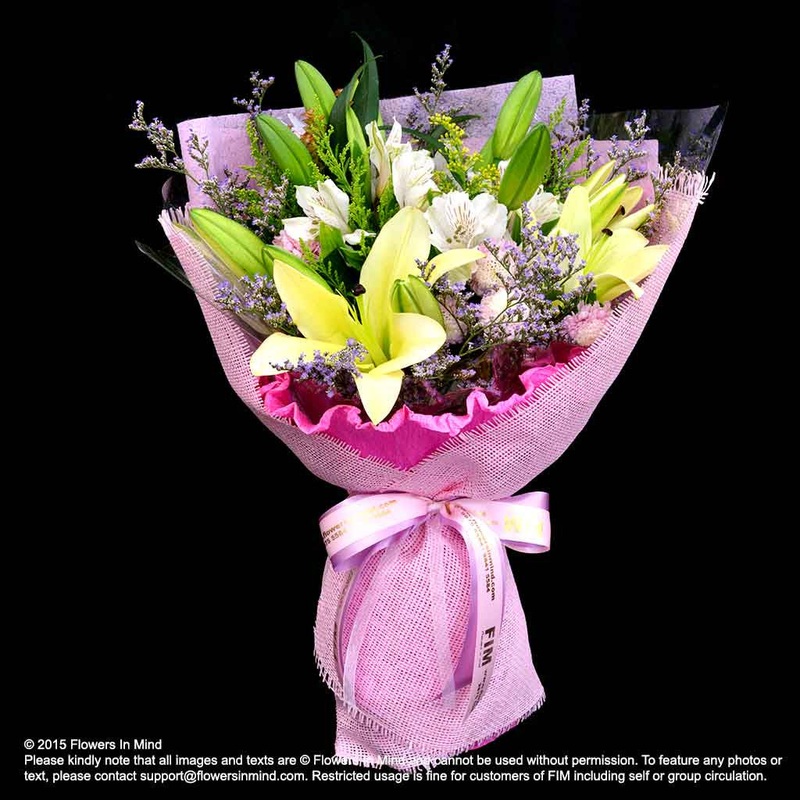 Bouquet of Lilies (HB281)-2 stalks (with mixture of blooms with buds per s & 4 stalks (with mixture of blooms and buds per st